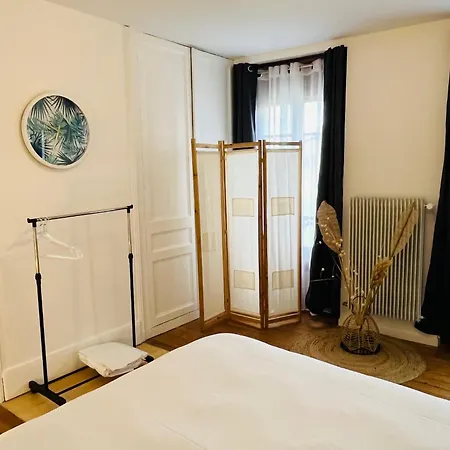 Opal'house Face Aux Remparts