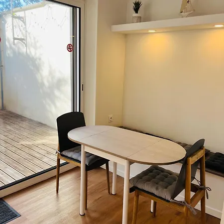 Opal'house Face Aux Remparts *