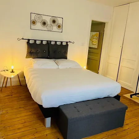 Opal'house Face Aux Remparts Appartement *